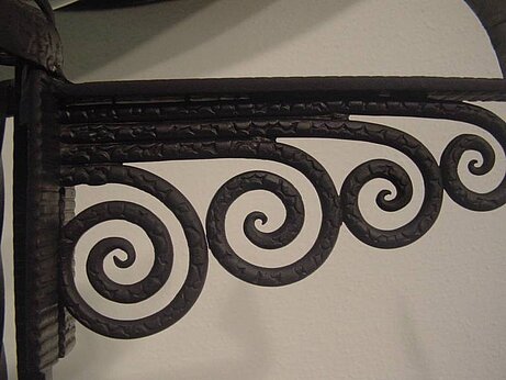 Nr. 52 Tischlampe gemarkt: Muller Freres Luneville (Blankgeätzt)