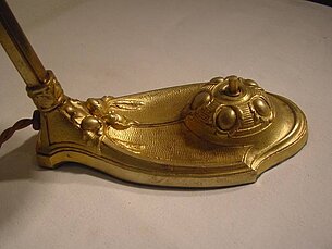 Nr. 9 Tischlampe gemarkt: SCHNEIDER mit Nadelätzung Cristallerie Schneider Epinay sur Seine