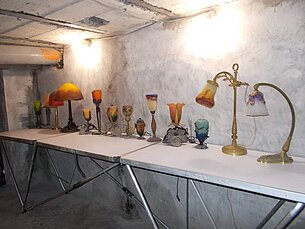 Originale Ersatzteile aus der Zeit für sach-und fachgerechte Reparaturen