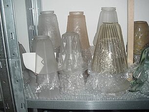 Originale Ersatzteile aus der Zeit für sach-und fachgerechte Reparaturen